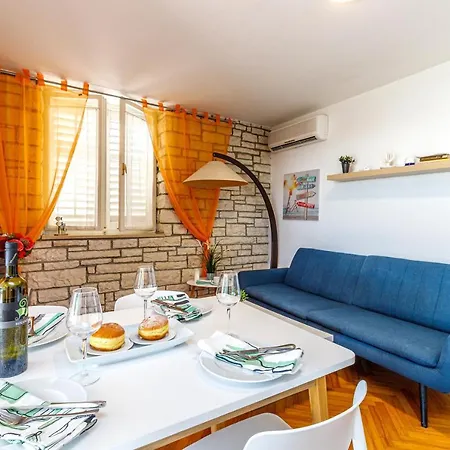 Apartment Al Mare Rovinj