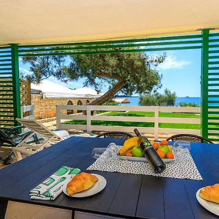 Al Mare Апартаменты